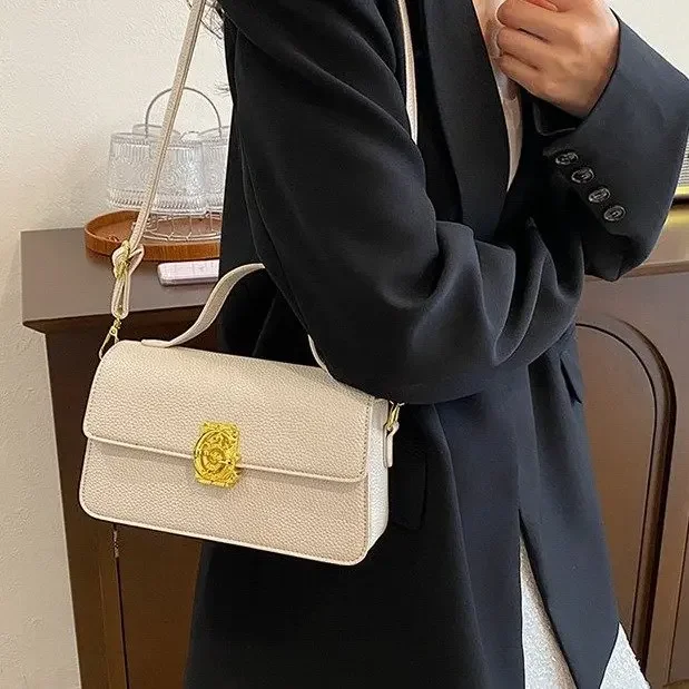 

New in 2025 Summer: Women's Lychee Pattern Shoulder Bag Casual Simple Messenger Bag, Trendy Small Square with Personalized Touch
