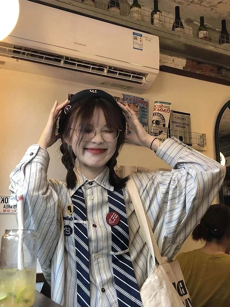 

2023 Autumn Women New Vintage Striped Patchwork Over-shirt Baggy Long Sleeve Oversize Female Blouses Design Preppy Style Chic