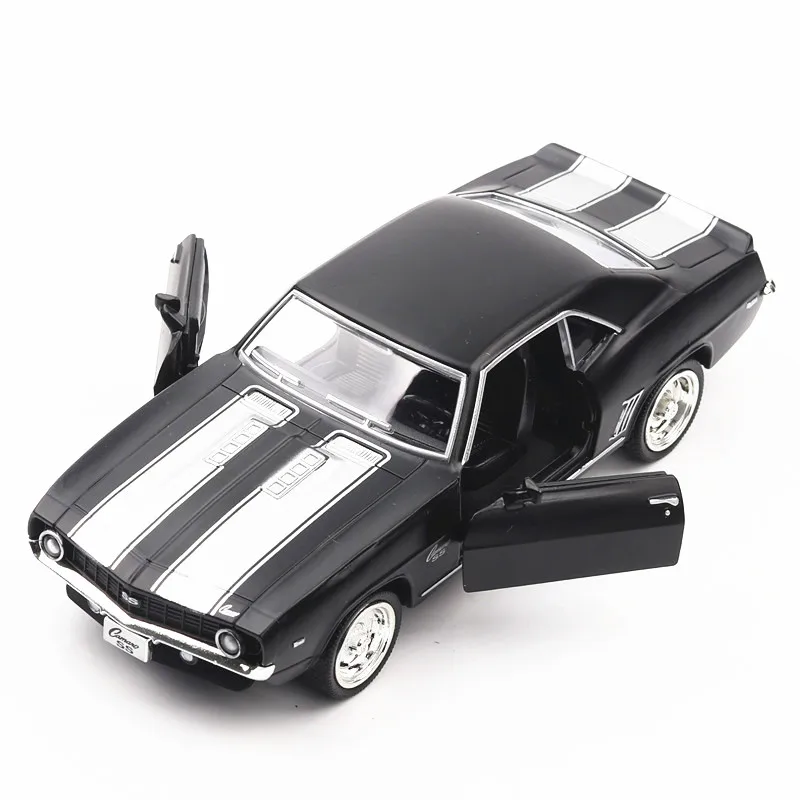 

1:36 Licensed Car Model Camero1969 Matte Black Collectible Diecast And Toy Vehicle 5 Inch Open Doors #CH554026M Pull Back