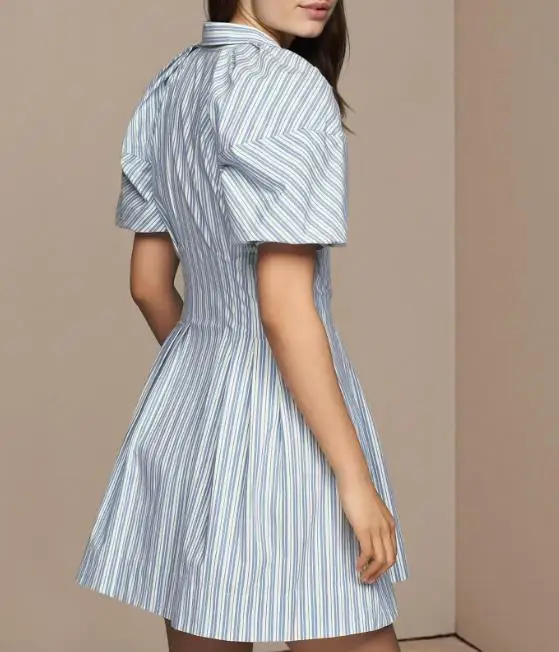 

Tailored Women's Dress for Summer Fashion, Fresh and Sweet Style, with A Lapel and Striped Printed Bubble Sleeve Shirt and Dress