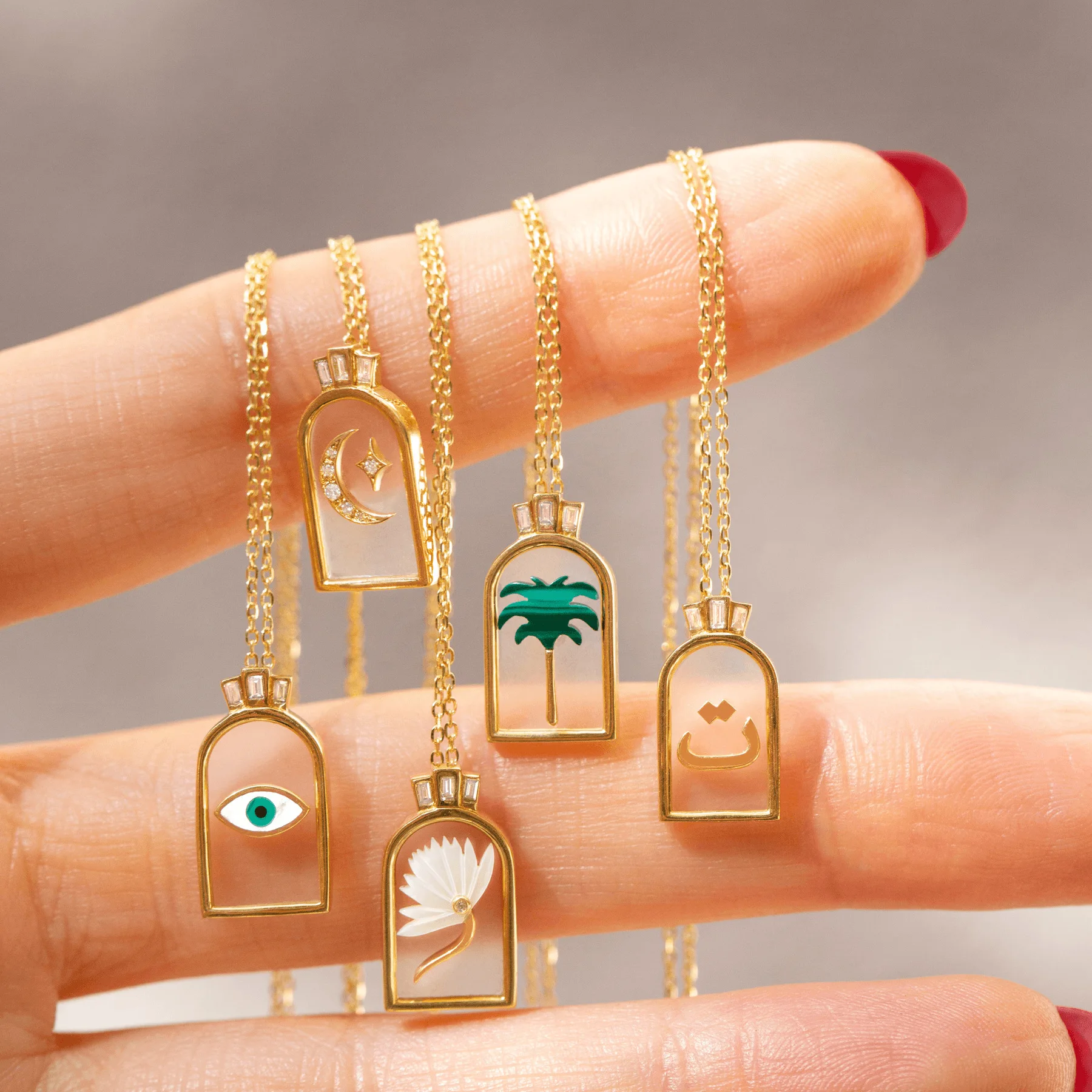 

Glass printed transparent tarot card coconut tree eye lotus pendant necklace for women