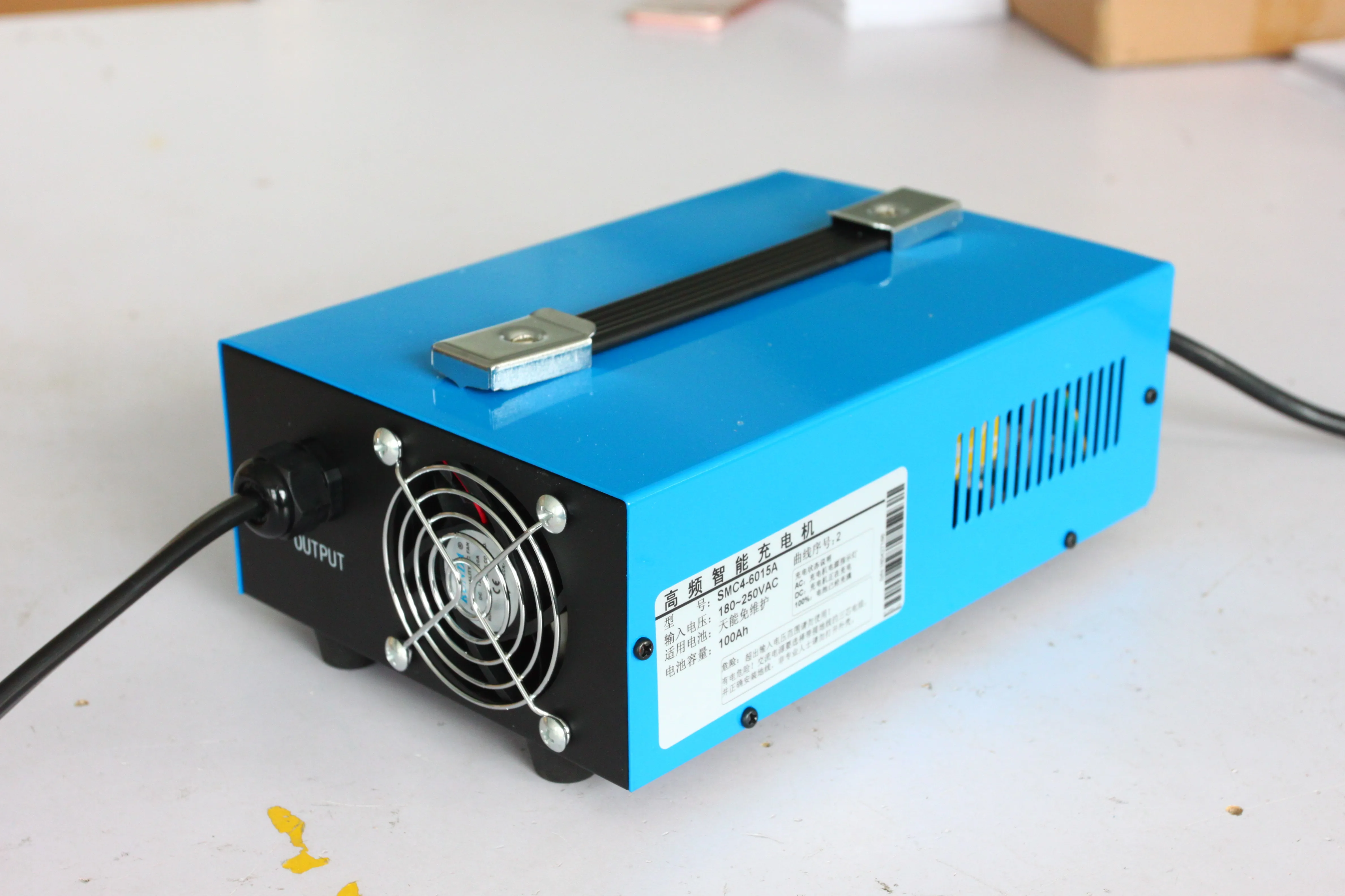 Portable 72V Smart Charger SMC4, for Electric Tricycle & Maintenance-Free Battery