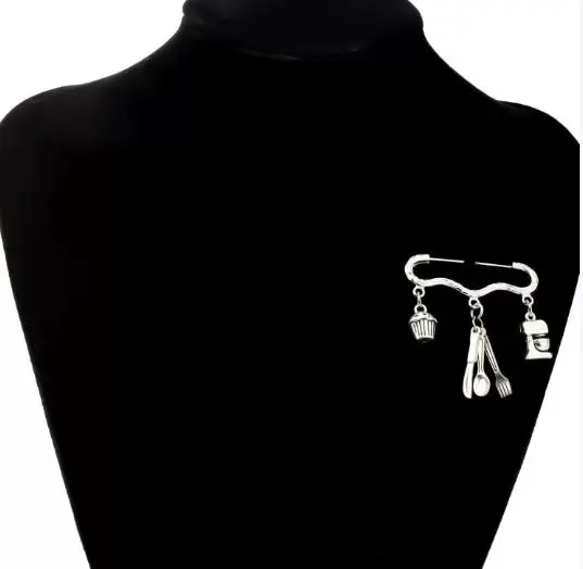 Foreign trade jewelry baker's pin pendant kitchen cake machine knife, fork, spoon cake maker pastry chef's brooch