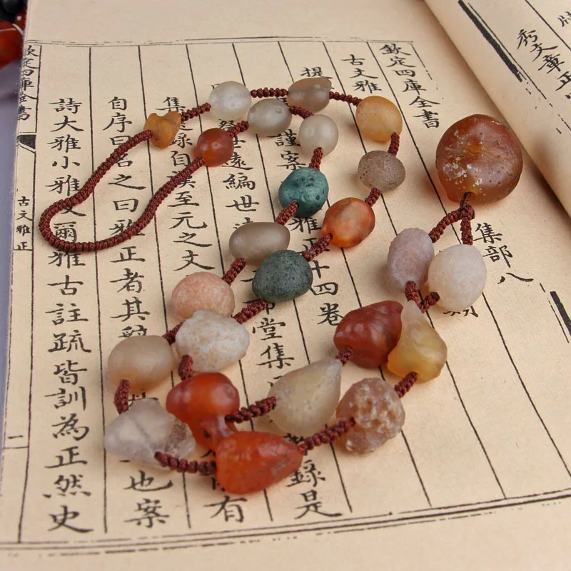 Wholesale Natural desert gobi stone agate stone necklace raisin color ethnic wind round bead sweater chain