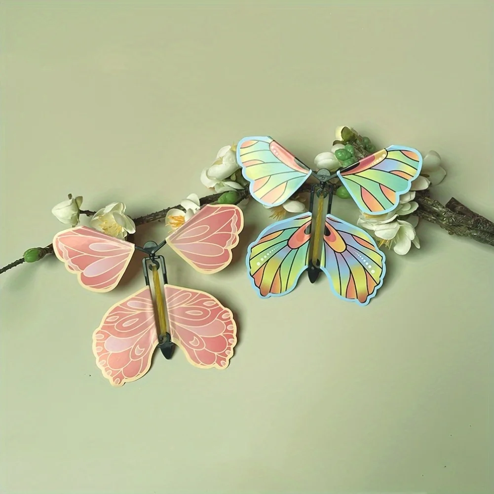 飛べる魔法の蝶、踊って蝶を模倣する創造的な魔法のおもちゃ、新しいユニークな飛んでいる小さな蝶