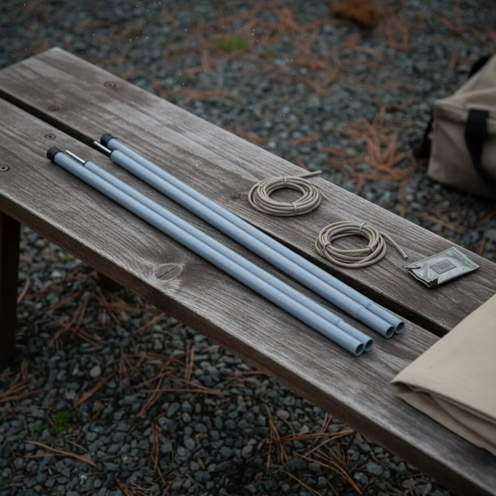 2 Pieces Galvanized Iron Tent Pole Rust Resistant Tent Awning Pole Awning Support Rods Includes Storage Bag for Backyard, Beach