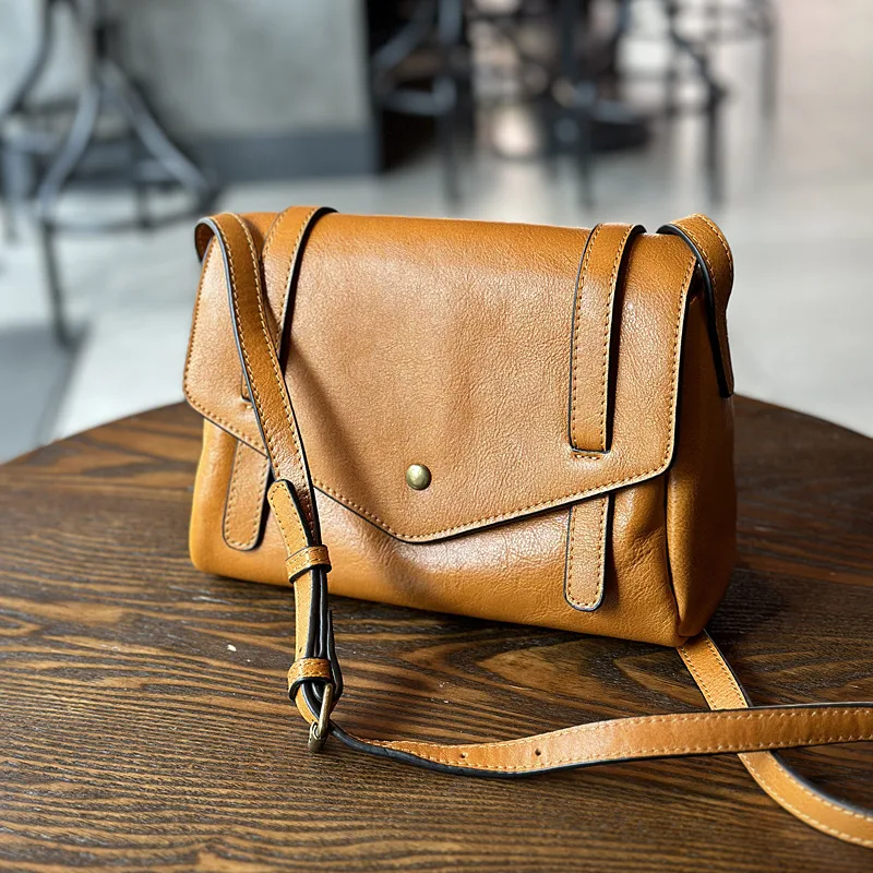 New leather women's bags, handmade original women's cowhide messenger bags, retro and simple first-layer cowhide shoulder bags