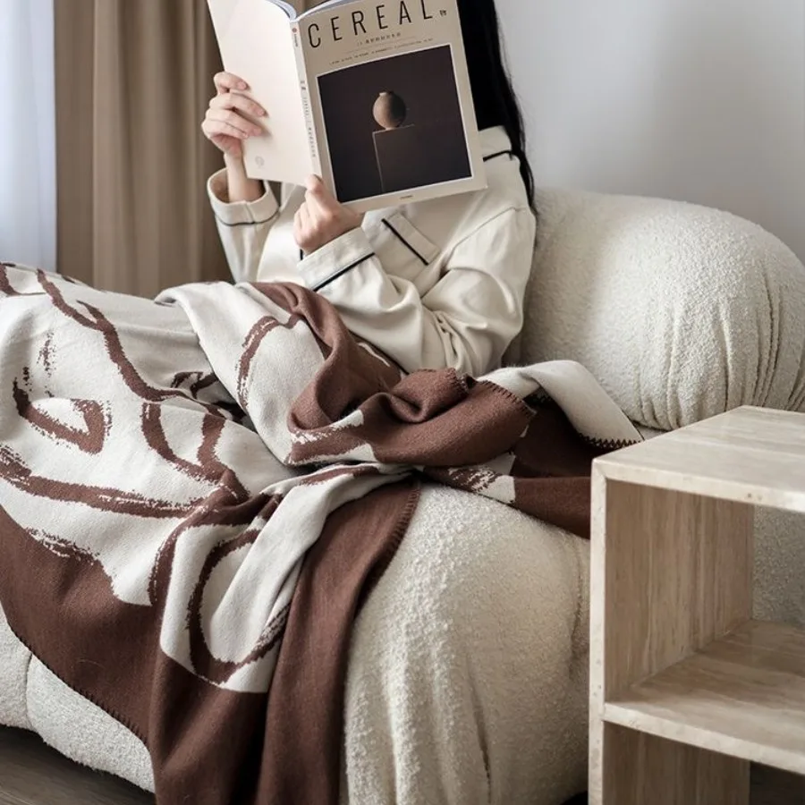 

Retro Air Conditioning Blanket Home Decoration Sofa Blanket Portable Camping Folding Blanket Company Lunch Break Warm Products