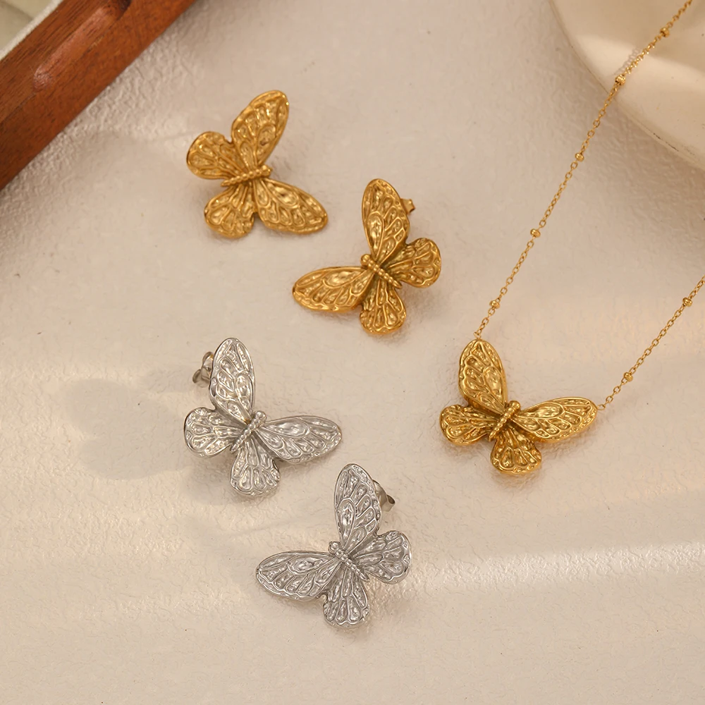Modische Edelstahl-Ohrstecker mit 18k Goldplattierung in Schmetterlingsform für Damen und Mädchen, Schmuck-Geschenk-Ohrringe – Detail 2