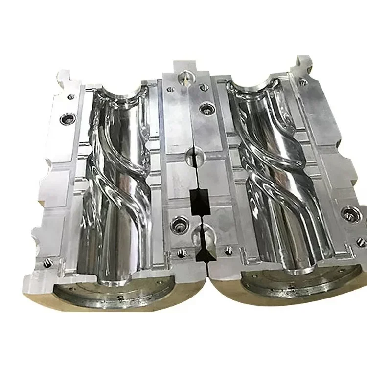 Stampo per tubi di plastica a risparmio idrico a flusso costante