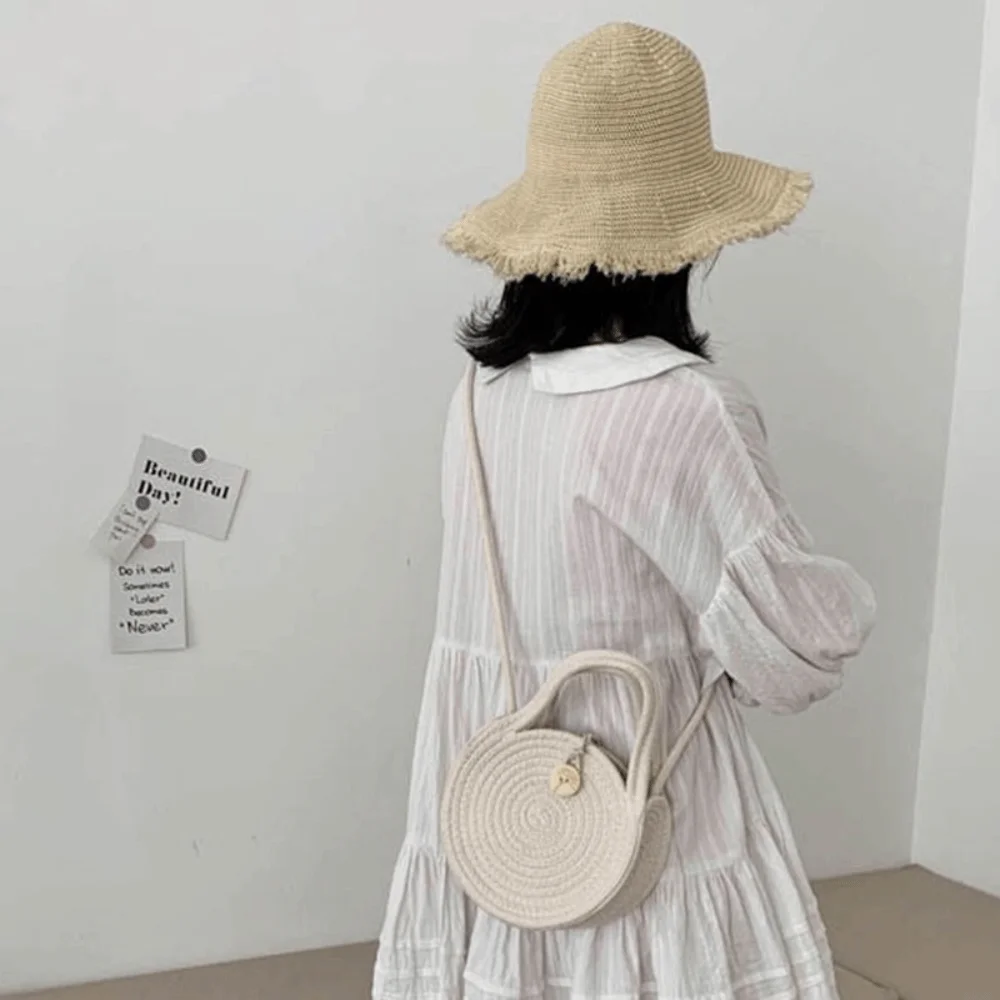 

Simple Sweet Weave Straw Crossbody Bag With Button French Style Woven Bucket Bag Casual Portable Hand-woven Shoulder Bags Picnic