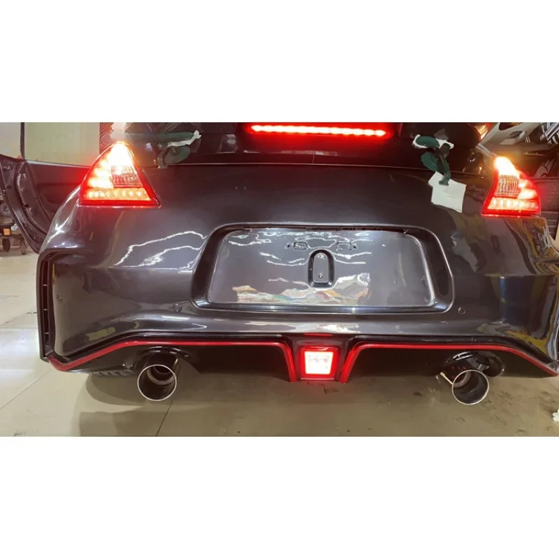 For Nissan 370Z Z34 / GT-R R35 – Carbon Rear Brake Light Tail Lip LED Square Light Add-On