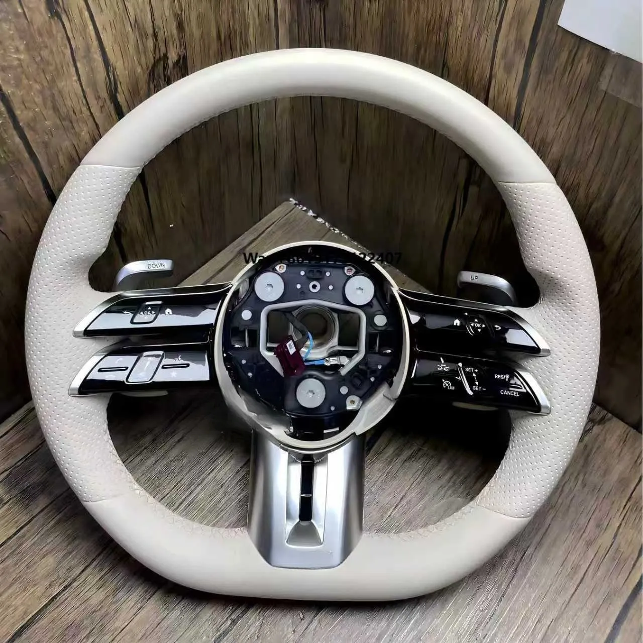 Customizable Carbon Fiber Dragonfly-Shape Steering Wheels for Vehicles New Condition