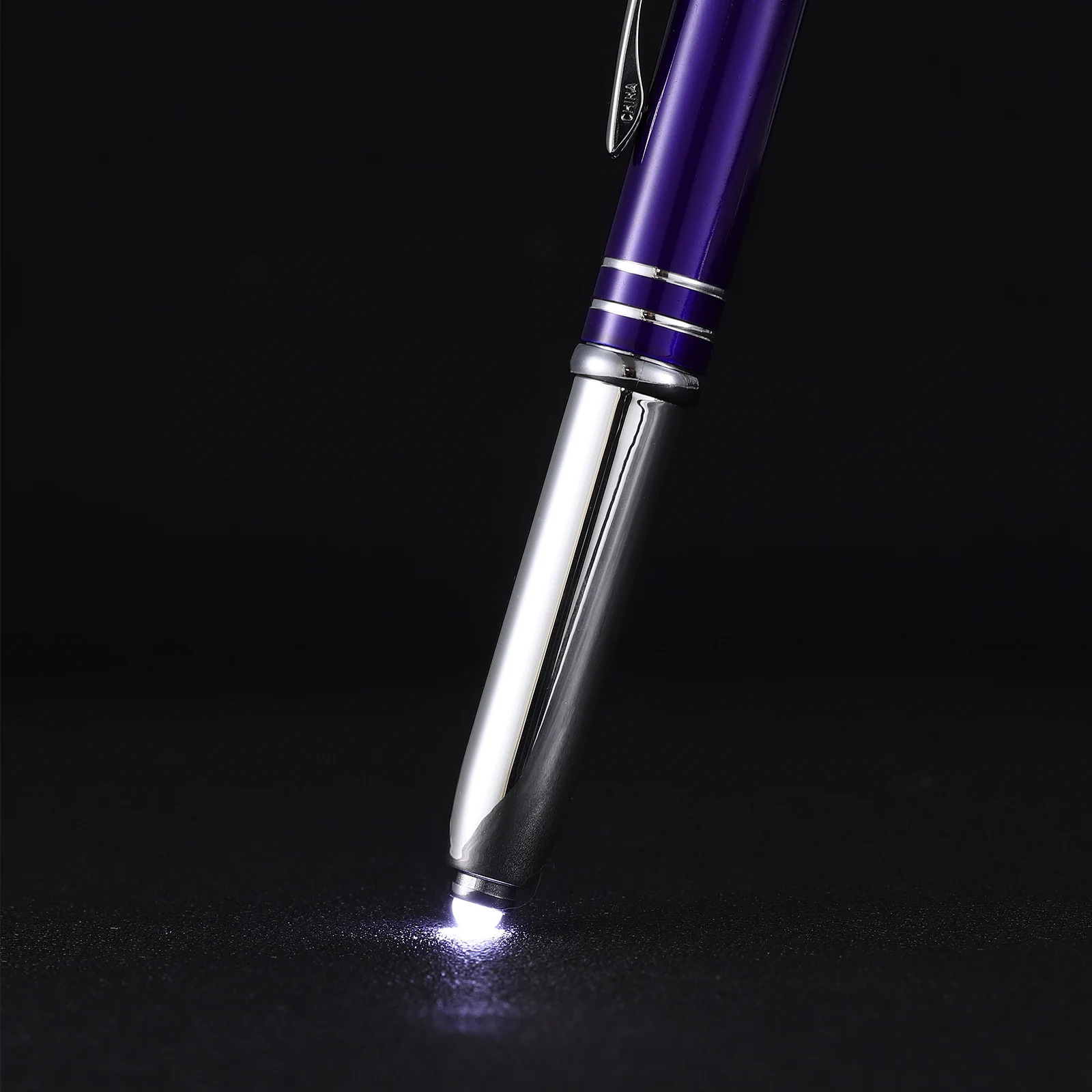 

2 Pcs Black Ballpoint Pens Pen Stylus LED Light Touchscreen Pens Metal Body Writing Tool for Office Study Gifts