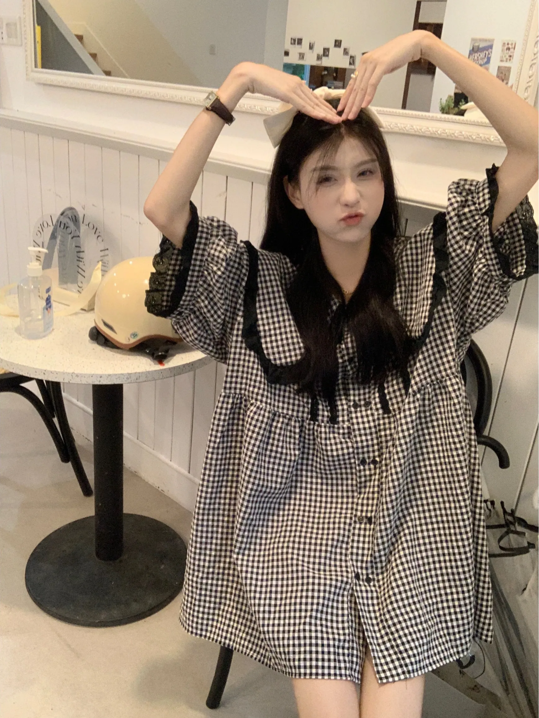 

Большие размеры, повседневная женская летняя антивозрастная милая блузка с кукольным воротником, свободный утягивающий топ в Корейском стиле, прямой крой