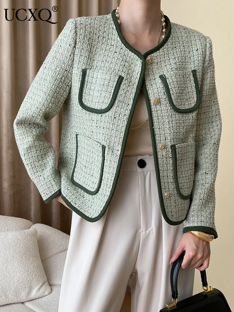 

UCXQ Fashion Short Jacket Korean Style O Neck Multi Pocket Contrasting Color Woven Tweed Coat Women 2024 New Spring Autumn C1250