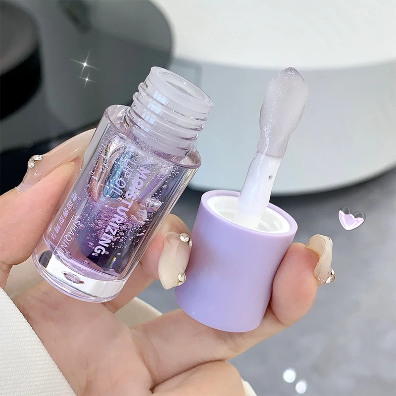 Soft Lip Essence Oil Nawilża, nawilża, nawilża i rozjaśnia linie ust i matuje szminki do ust