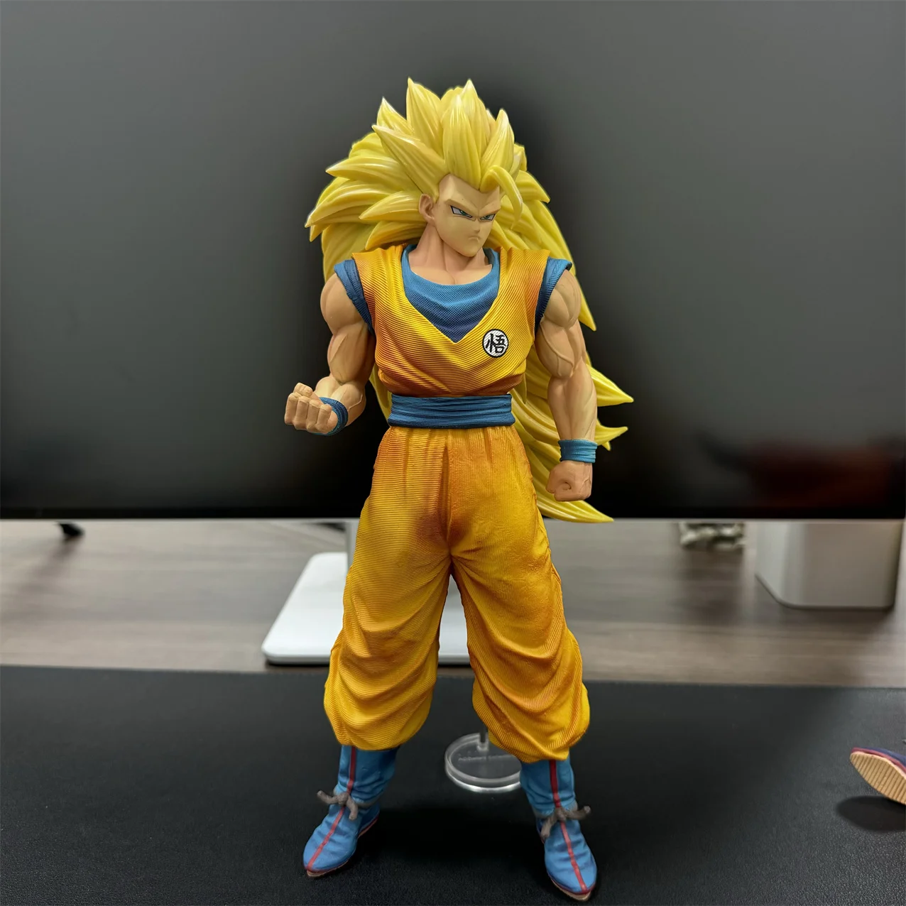 Figurine Dragon Ball Son Goku Super Saiyan 3 Avec Shenron - PVC 20 Cm - Anime