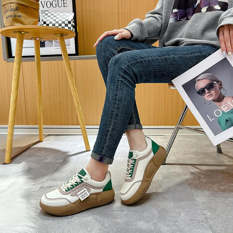 Thick sole color matching casual shoes 2023 spring new trend Korean version female student comfortable walking board shoes