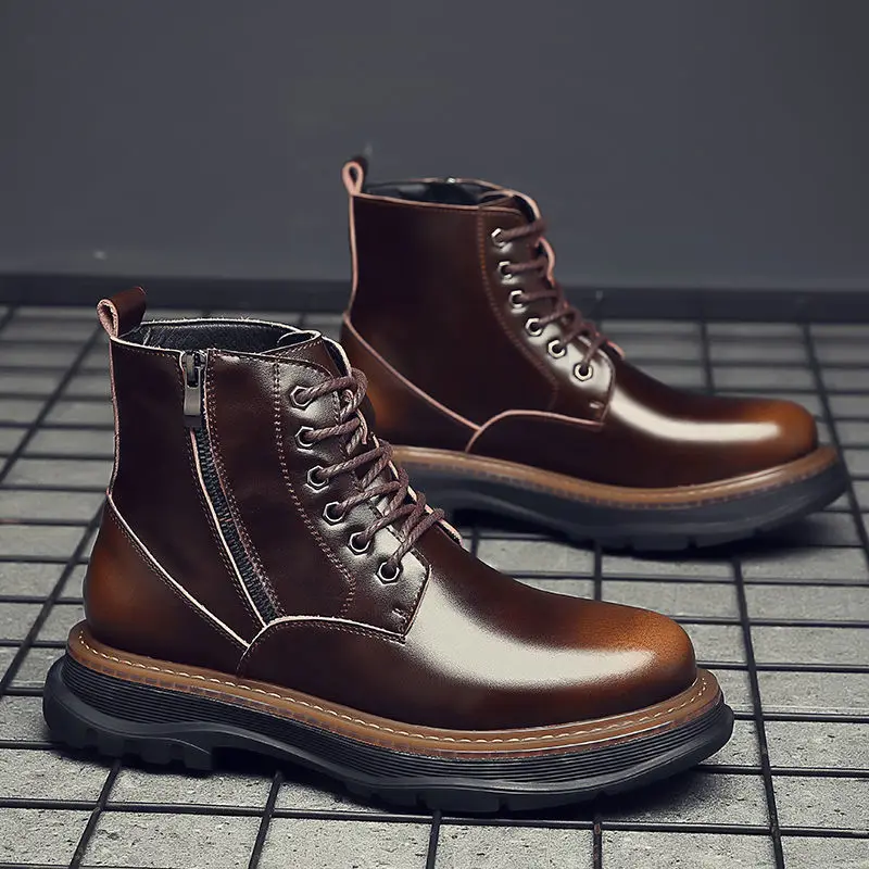Fashionable Men's Motorcycle Boots British High Top Outdoor Work Boots Velvet Insulated Men's Chelsea Boots