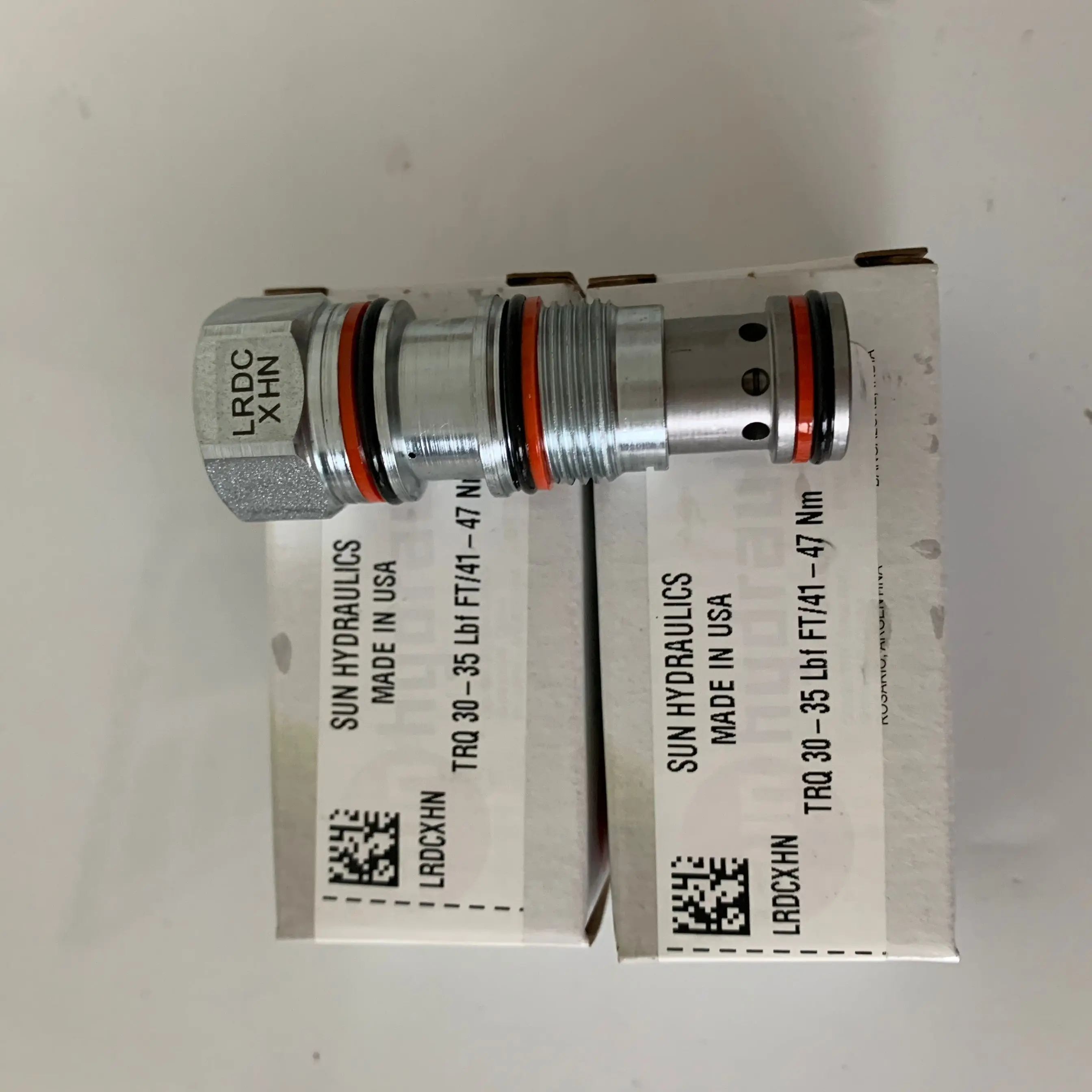 LRDCXHN LRDC-XHN SUN hydraulics made in USA Normally closed, modulating element HYDRAFORCE eat on vick ers IH cartridge valve