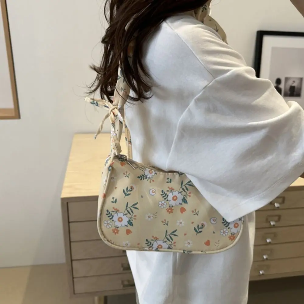 Flower Pattern Printing Shoulder Bag Large Capacity Wrinkle Sweet Canvas Bag Bow Underarm Bag Lovely Tote Bag Outdoor