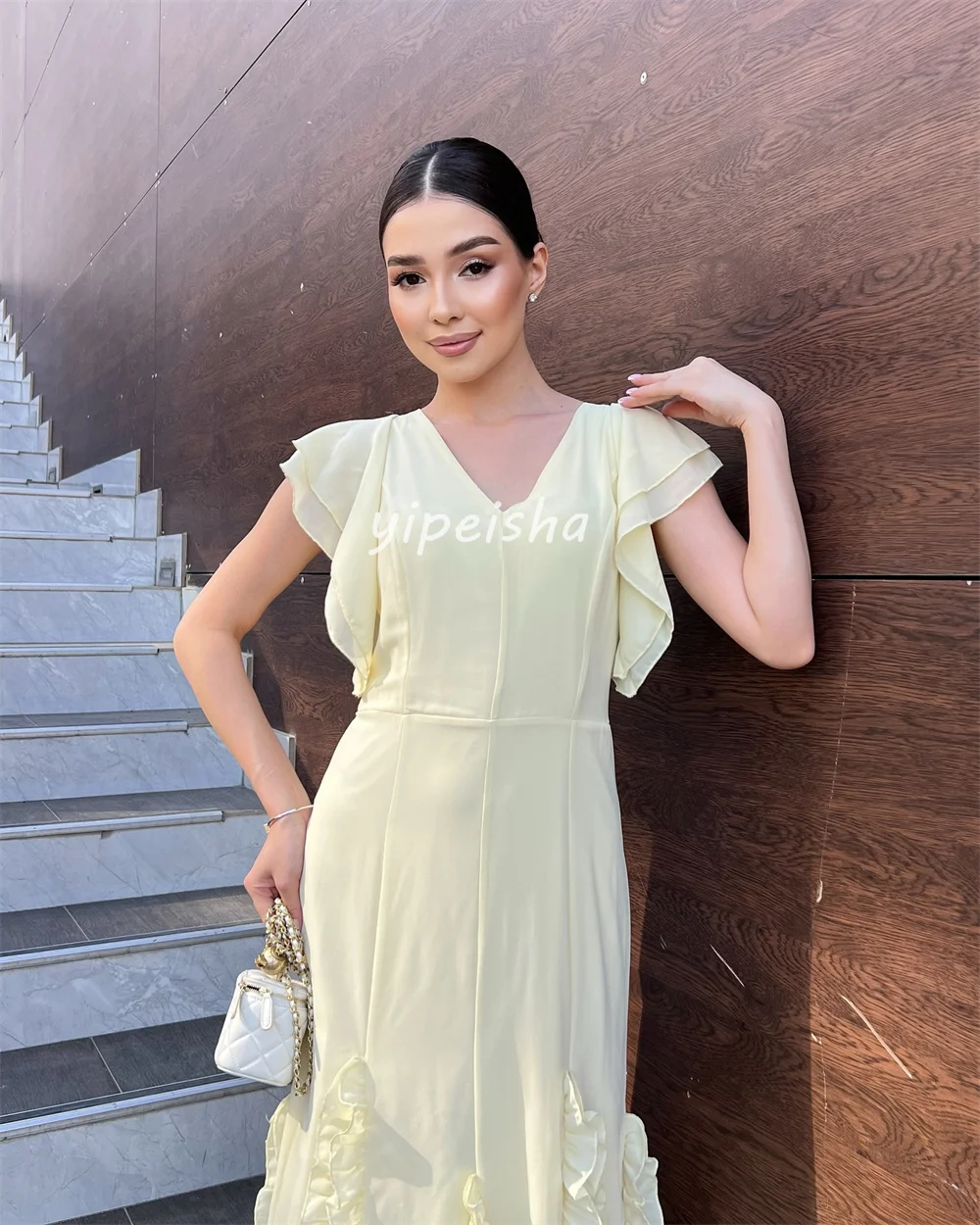 Customized High Quality Classic Chiffon Ruched Straight V-neck Long Dresses Bespoke Occasion Dresses Modern Style Intricate