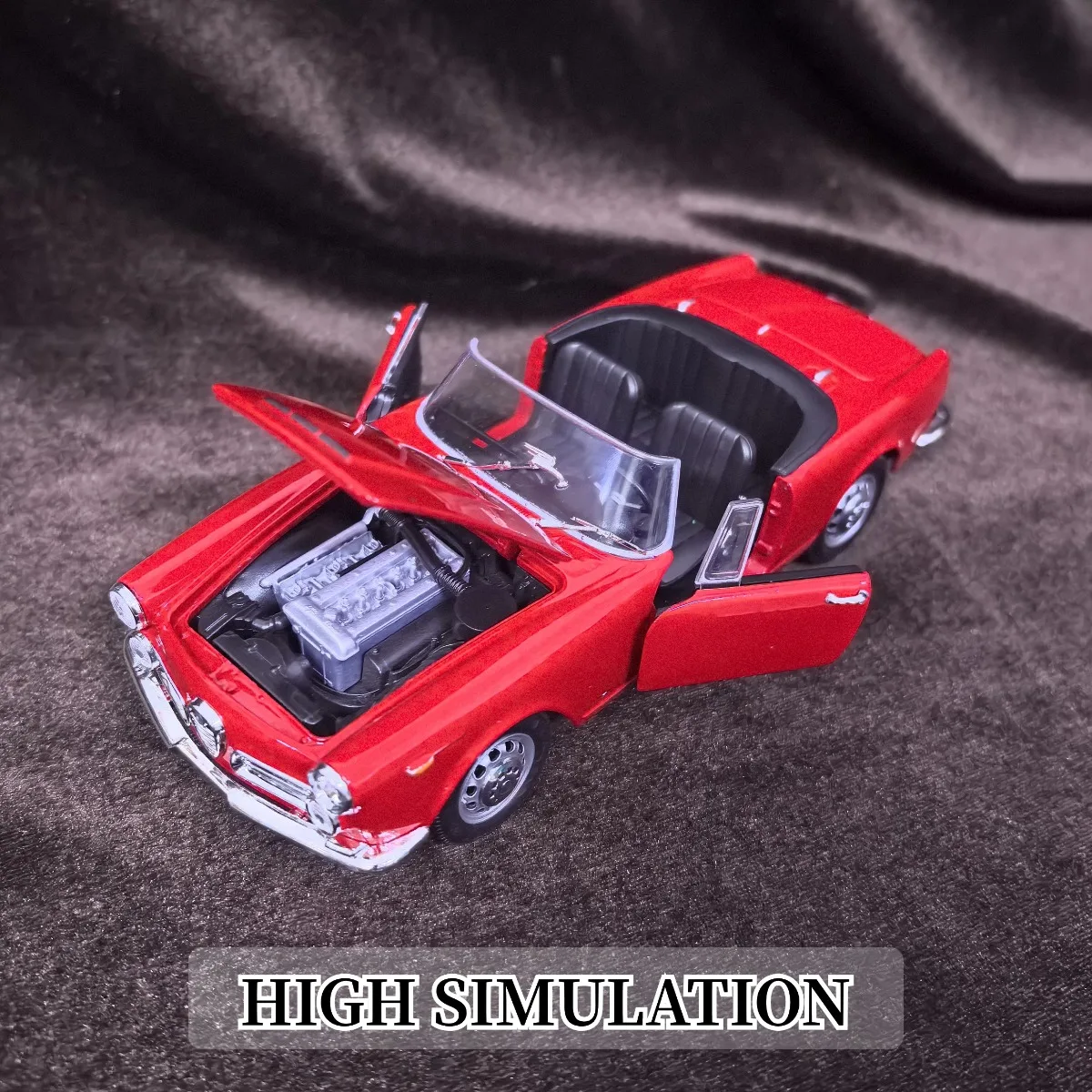 نموذج سيارة ألفا روميو سبايدر 2600 بمقياس محدود 1:24، لعبة هدية عيد الميلاد للأطفال من السيارة الفاخرة #2