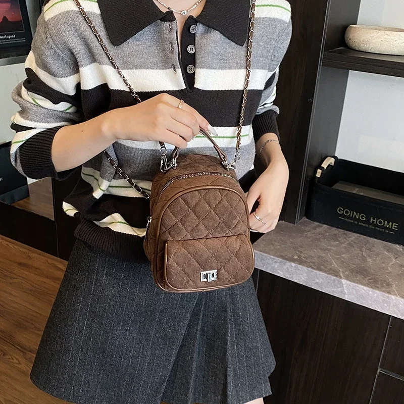 

Designer Chic Diaper Bag For Women Elegant Crossbody Bag Luxury Leather Tote Minimalist Vintage Unique Letter Logo Bag
