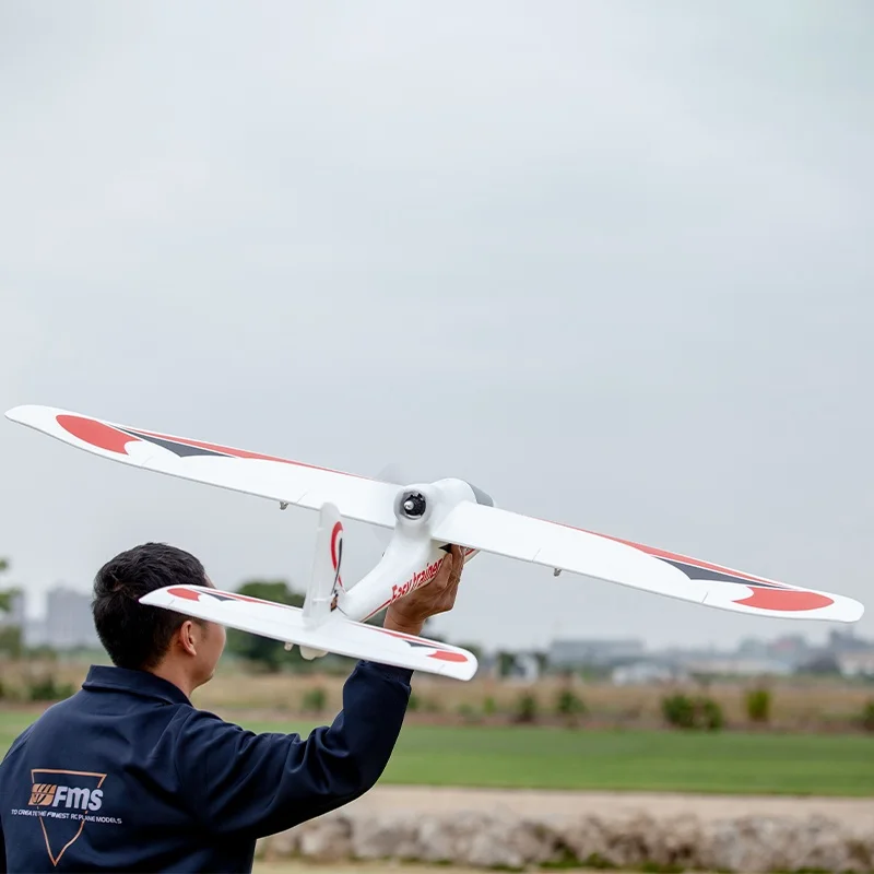 FMS Model 1280 Traveler V2 Anfänger-Übungsflugzeug mit ferngesteuertem Schaumstoff, Handgleiter mit festem Flügel