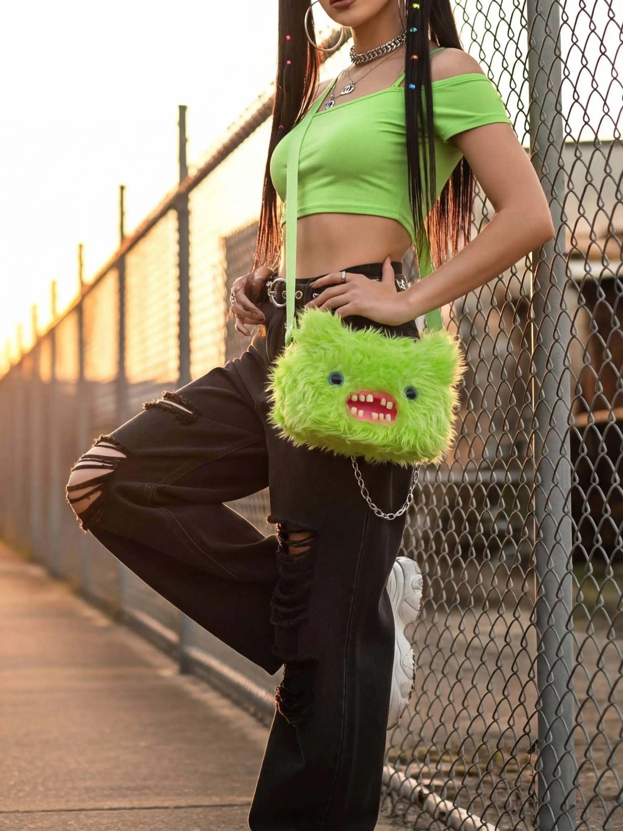 本物のフガラー醜い歯のモンスターぬいぐるみバッグ、クロスボディバッグ、キュートな財布、バックパック、ウォレット、漫画の動物、チェーンストラップ付き、在庫あり