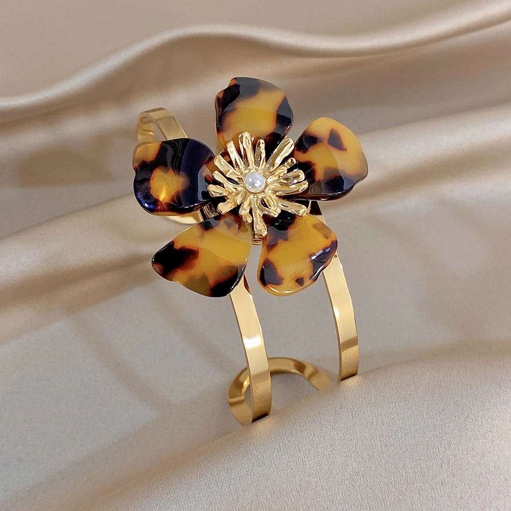 Trend Double-layer Acrylic Flower Clover Open Cuff Bangle for Women Stainless Steel Waterproof Bracelet Party Jewelry Gift