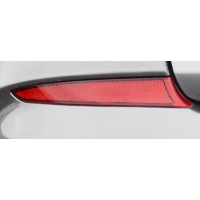 Left Right Rear Bumper Bar Light Reflector False Red Lamp Strip Auto Part for Chevrolet Monza 1.0 1.3T 1.5L 2019 2020 2021 2022