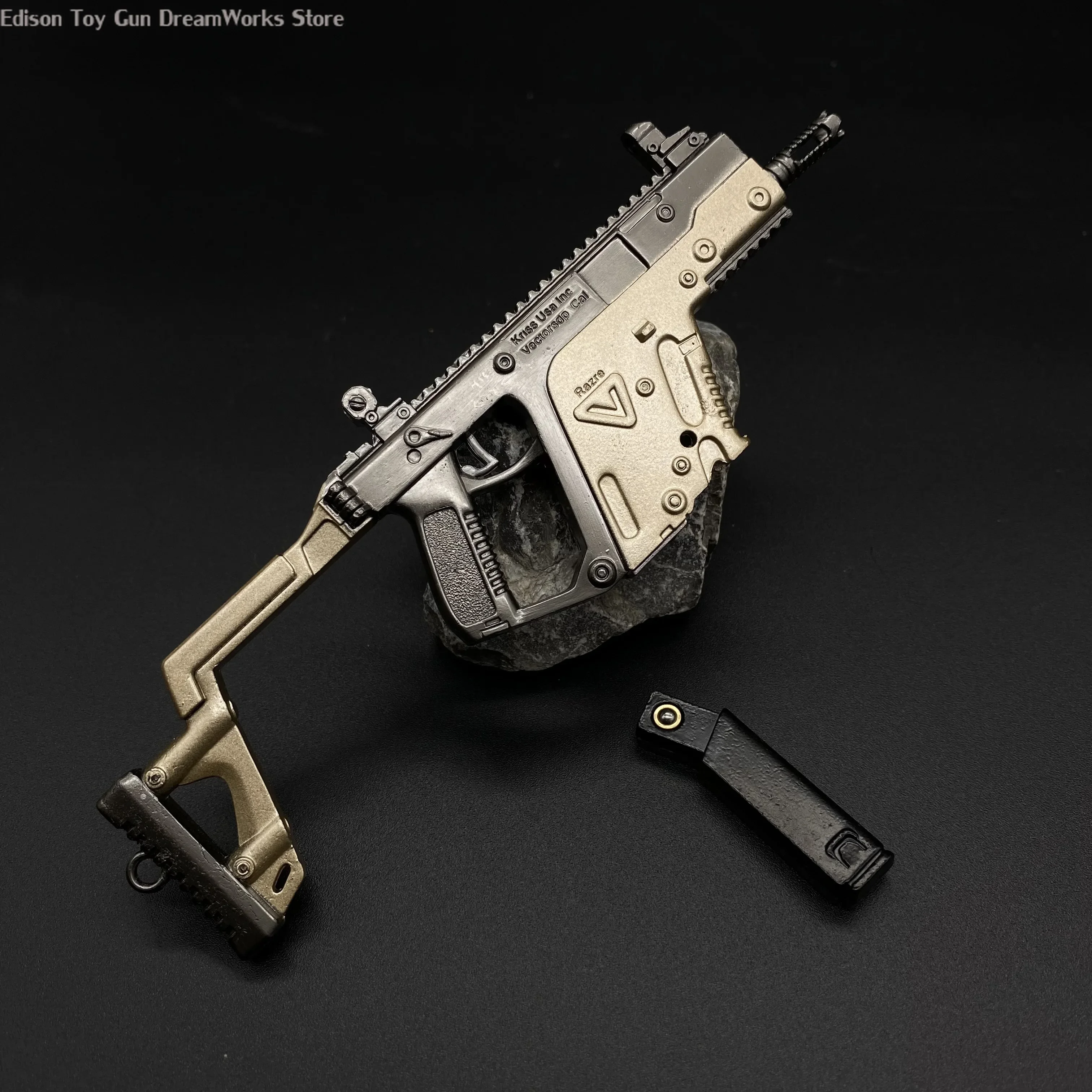 KRISS metal liga SMG metralhadora minúscula arma, modelo figura arma para exibição, brinquedo legal, presente, novo, 2020