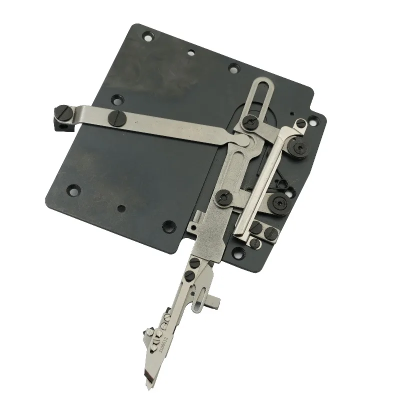 Sewing machine cutter head assembly, interlock sewing machine three-needle five-thread hanger car small square head knife set