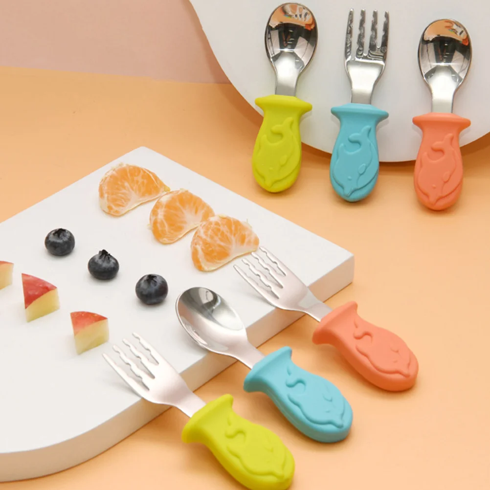 

1 комплект, посуда для кормления детей, тренировочная ложка, вилка, инструменты для еды малышей, столовые приборы для младенцев, эргономичный нетоксичный материал, развивающая рука