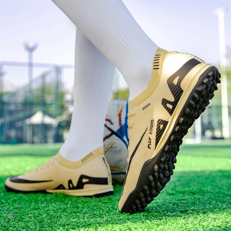 

Men Football Shoes TF/FG Outdoor Training Sneaker Sport Original Society Soccer Shoes Professional Cleats Football Field Boots