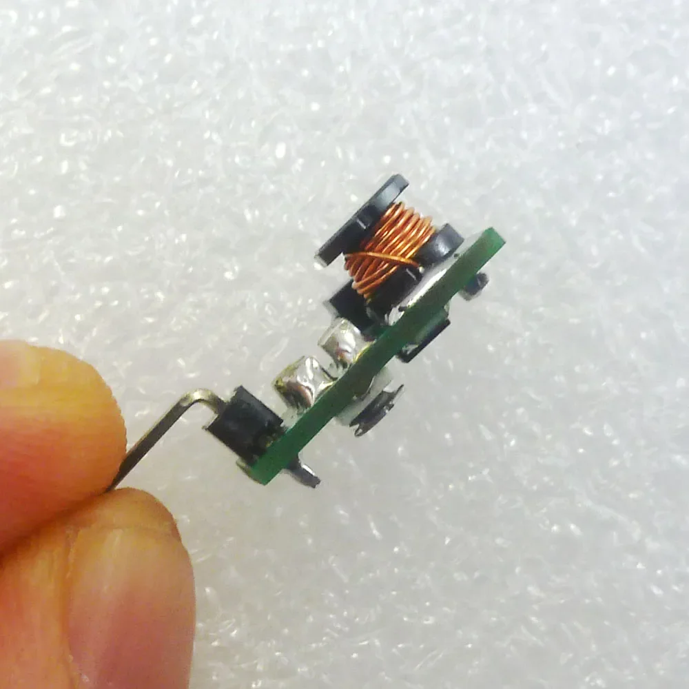 DC-DC Converter Step Down Buck 40-5V To 0.9-30V Adjustable Power Supply Module repl 7812 7805 AMS1117 LM2596