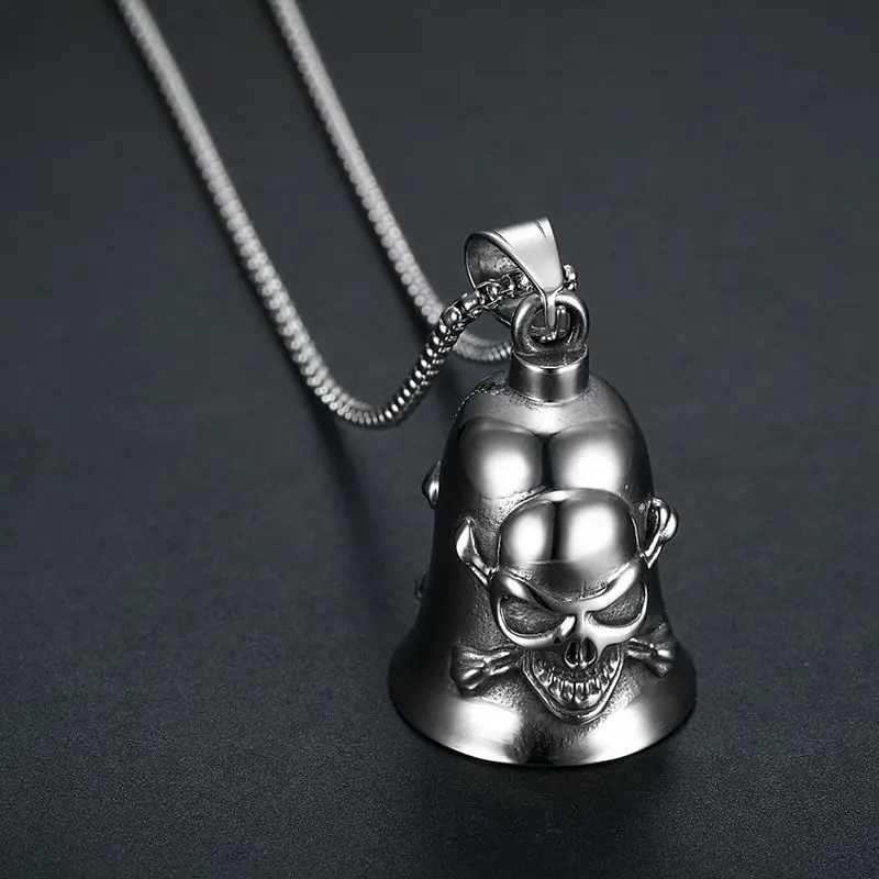 Retro Gothic pirate big ghost head skull bell pendant necklace men\'s punk motorcycle riding rock jewelry