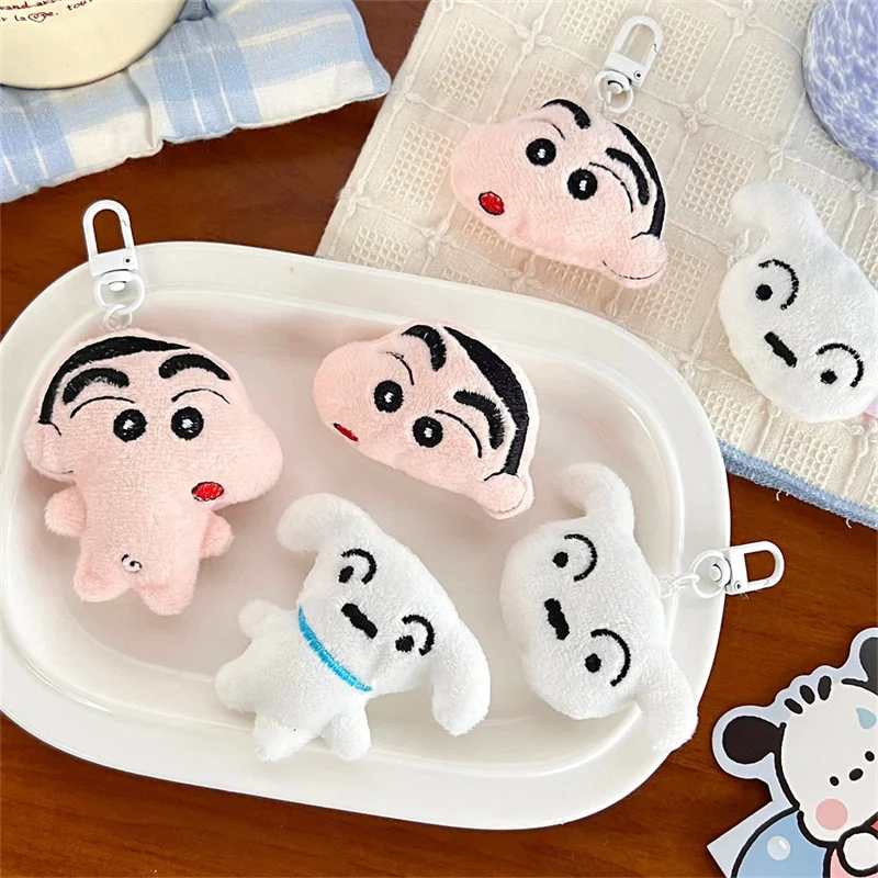 Crayon Shin-chan Kawaii Pluche Pop Hanger Nohara Shiro Leuke Cartoon Zacht Speelgoed Sleutelhanger Tas Accessoires Sleutelhanger Gift Groothandel