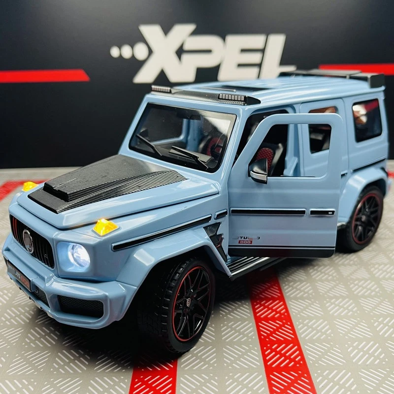 

1:24 G800 SUV Alloy Car Diecast Metal Model Sound & Light Desktop Collection Decorative Gift Boys Display Ornament