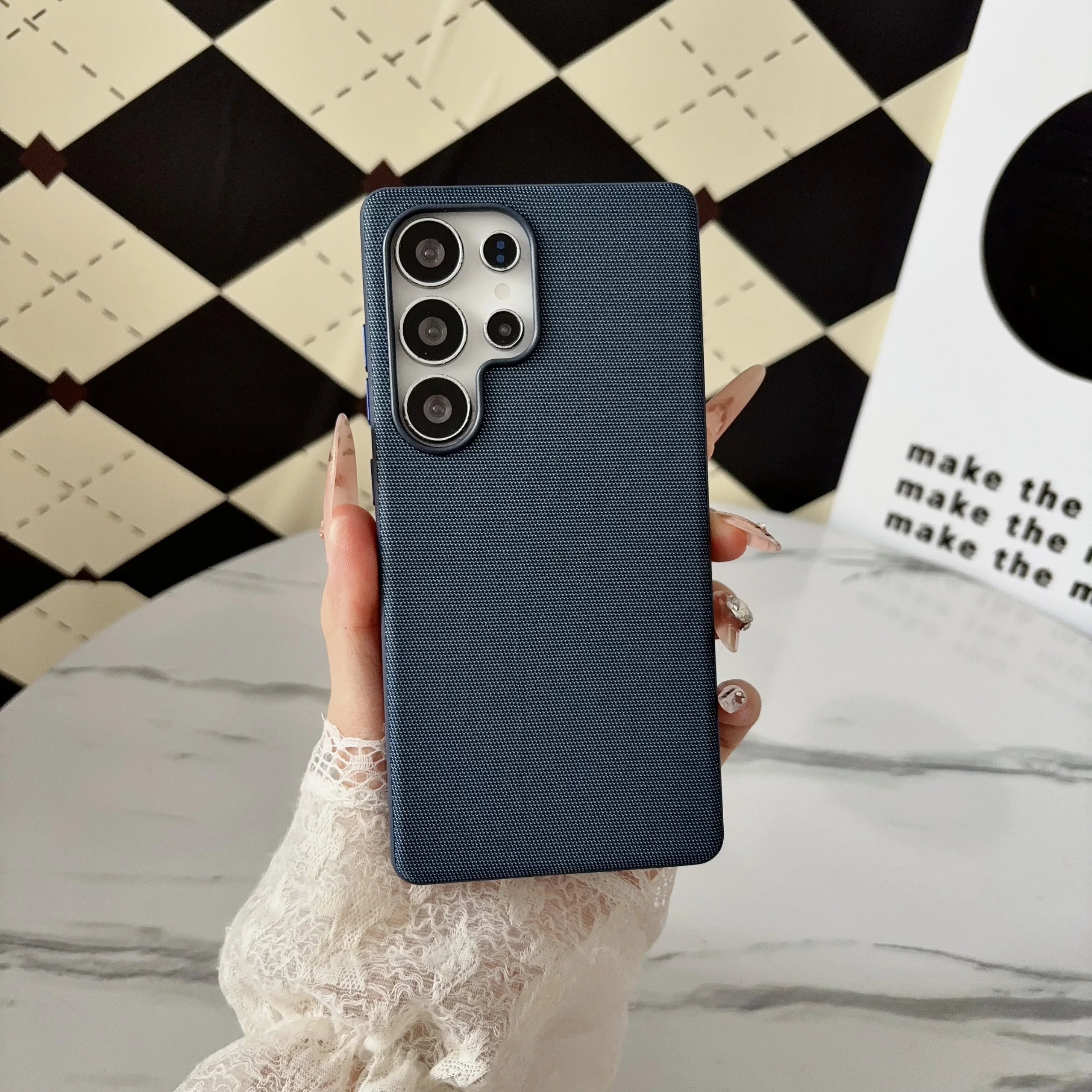 Technology Woven Magnetic Case - огляд і ціна Magsafe Wireless Charger