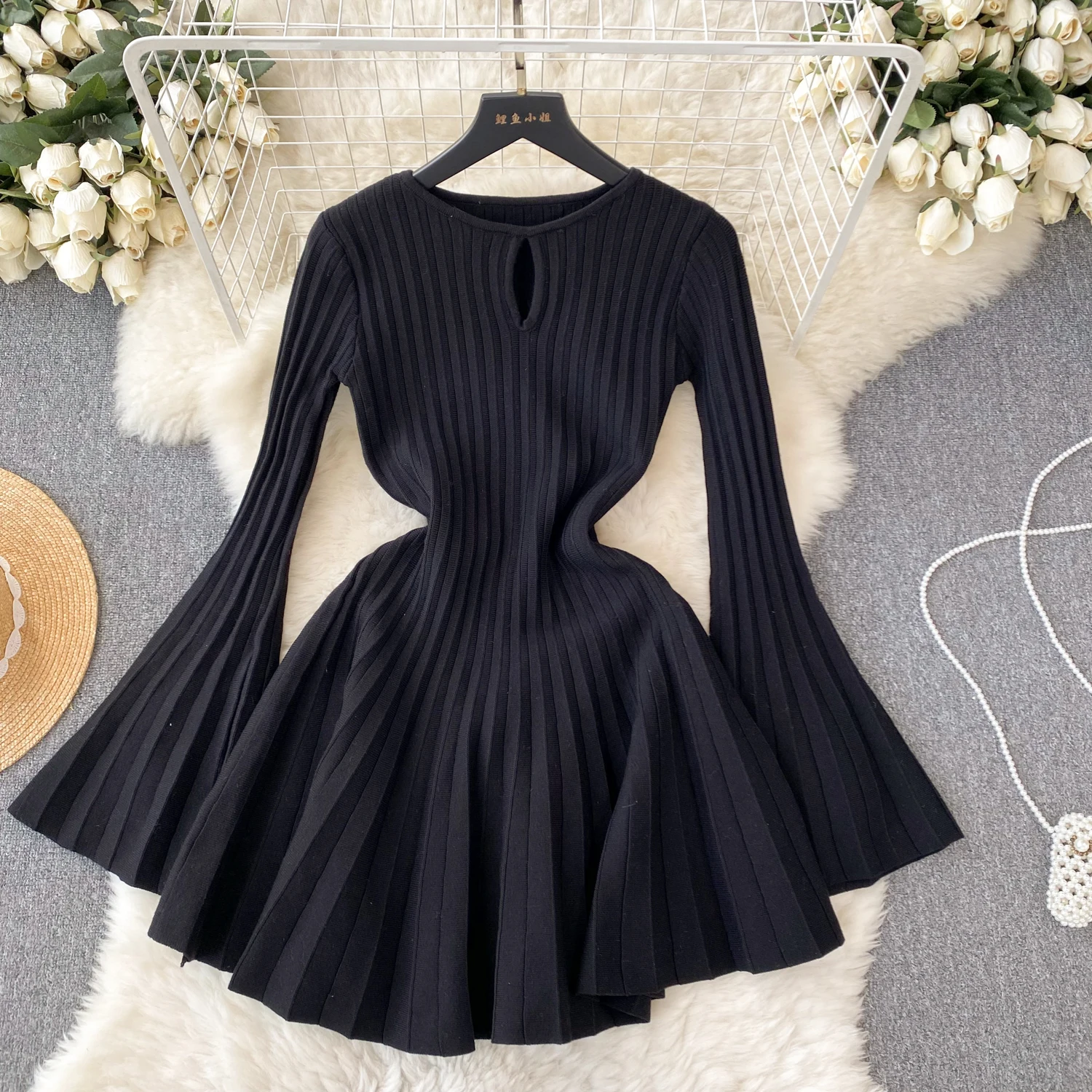 Women Chic Elegant O Neck Long Sleeve Dress French Sexy Fashion Knit Elastic Slim A-line Mini Dress