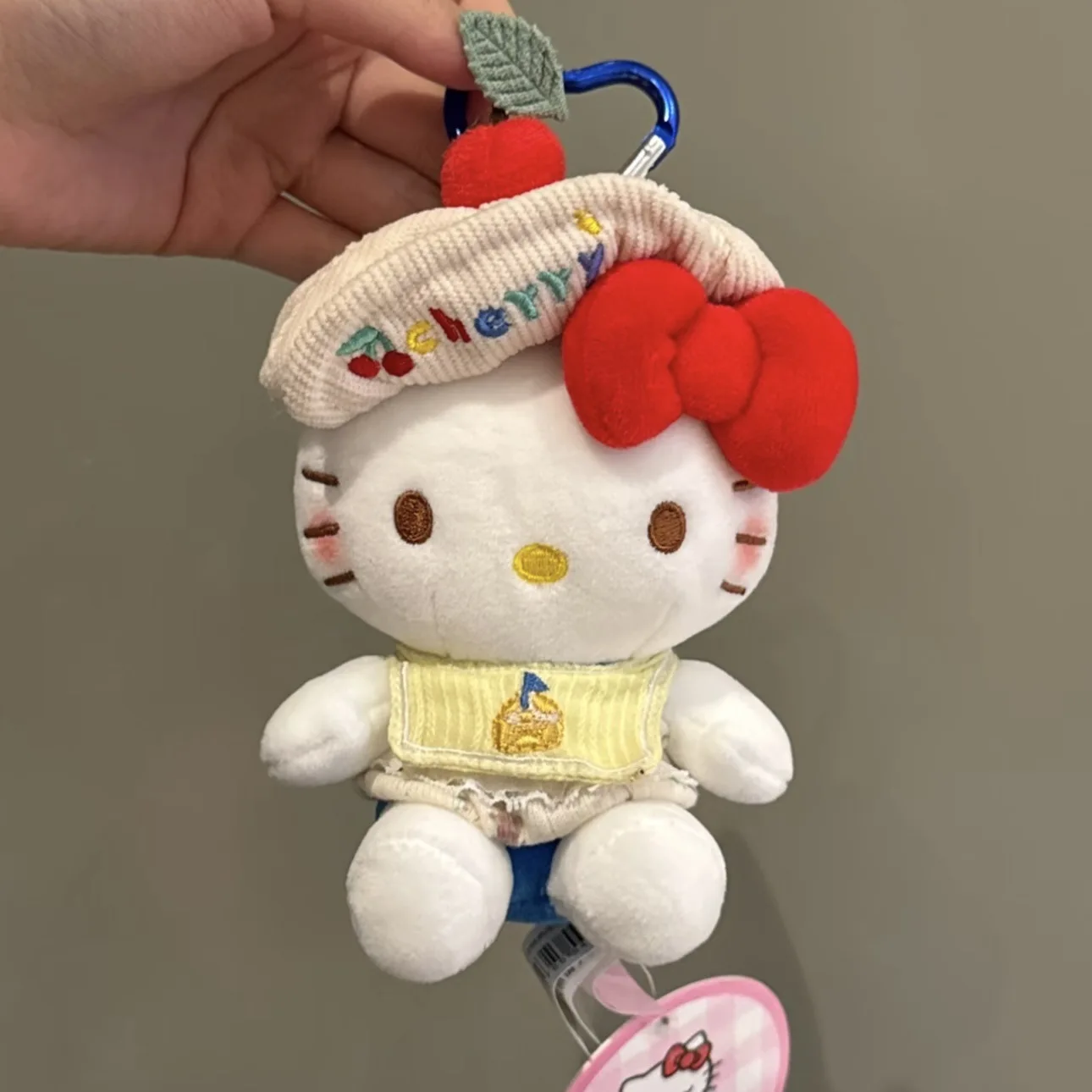 ハローキティぬいぐるみペンダントかわいいグラデーションブルーふわふわおもちゃキーホルダーガールバックパックジッパー装飾ギフト