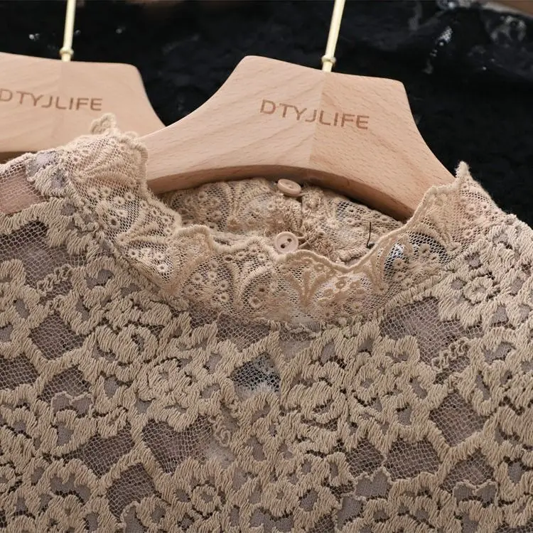 Blusa de encaje de manga corta para mujer, camisa Base de blusa de encaje ahuecada con temperamento de Súper Hada a la moda, novedad de verano 2025