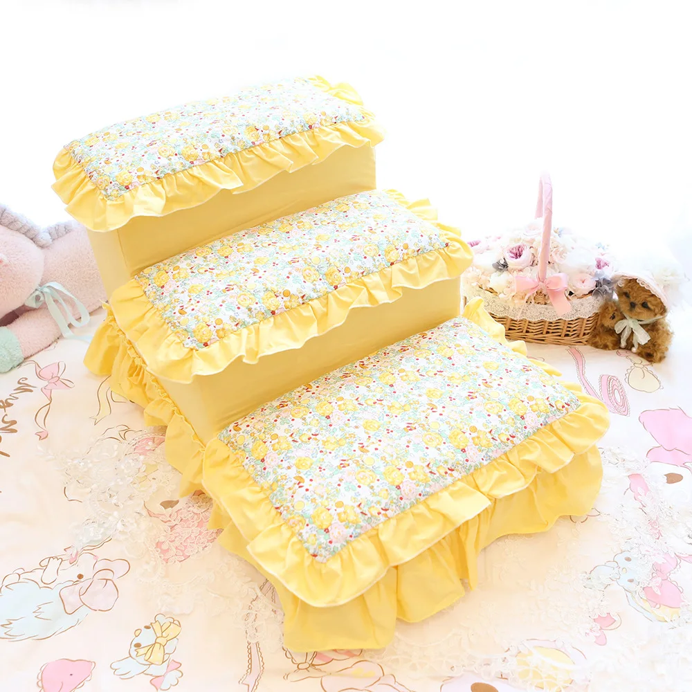 الحيوانات الأليفة القطط الكلاب النيل حديقة الدرج الأزهار شغل المفاصل الواقية خطوات الكلاب الصغيرة على وخارج أريكة تتحول لسرير