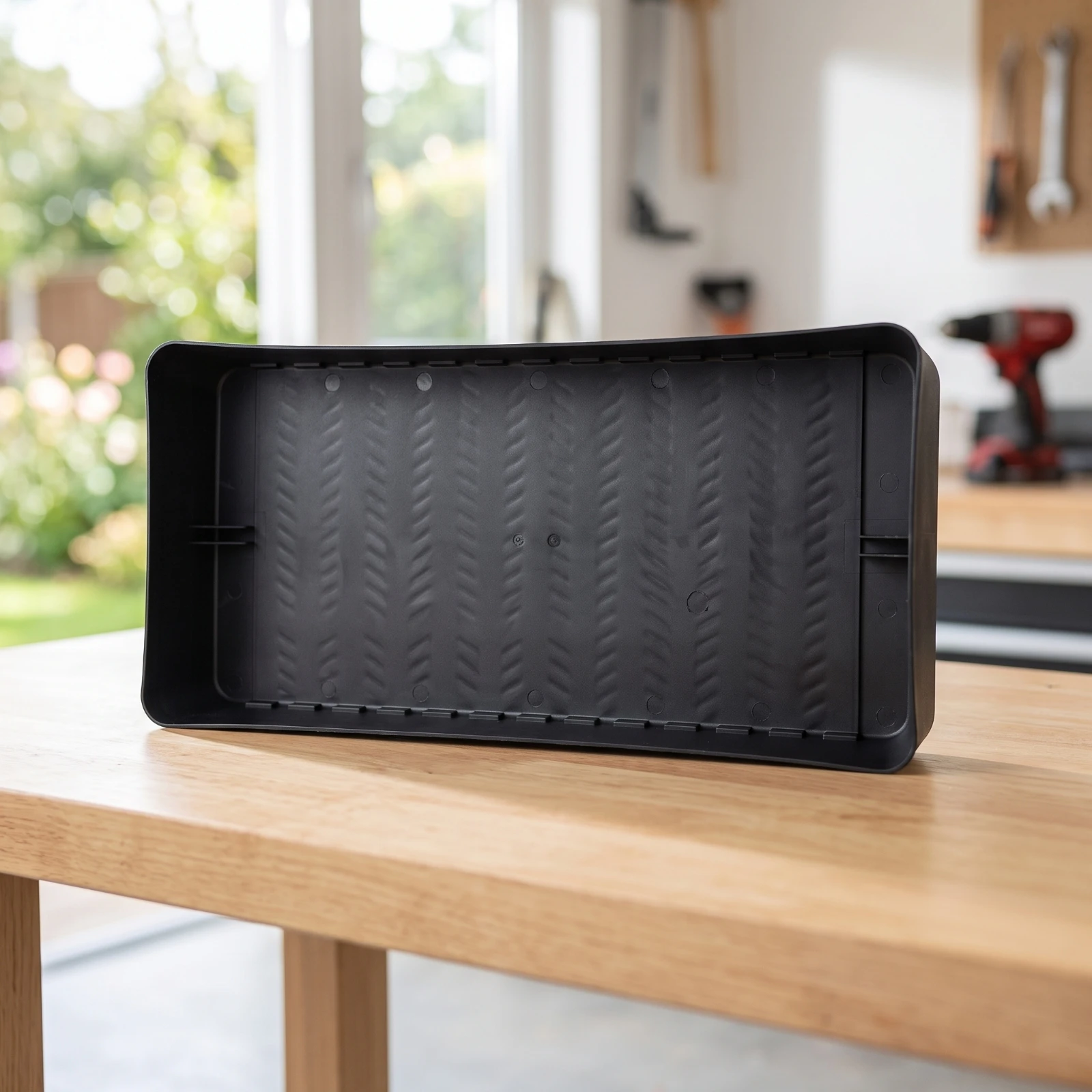 luggage-base-rigid-tool-luggage-base-chassis-slim-for-makers