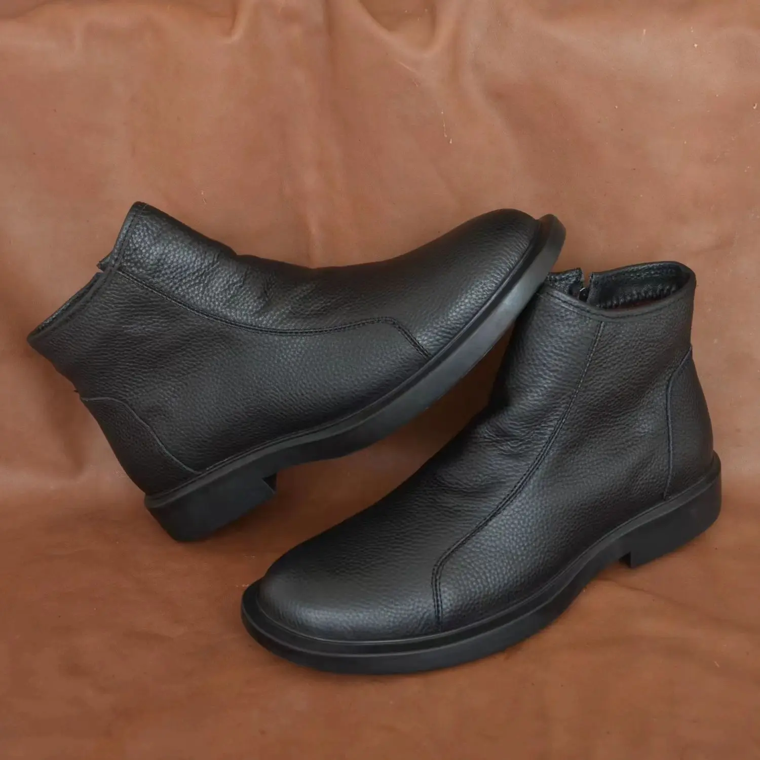 

Winter Leather Zip Male Shoes Black with Fur Men's High Cut Boots Low Price Vintage Comfortable Casual Retro Fashion Footwear