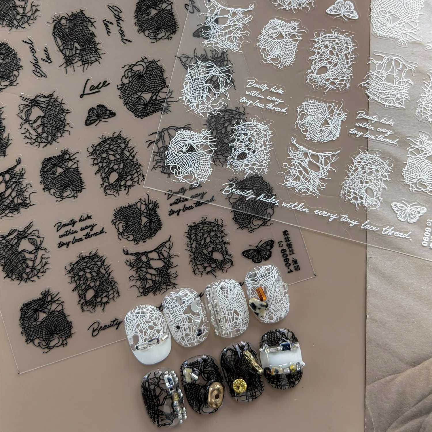 French Retro 5D Nail Art Stickers Hollow Out Tulle Butterfly White Irregular Broken Lace Fragments Self Adhesive Nail Decals