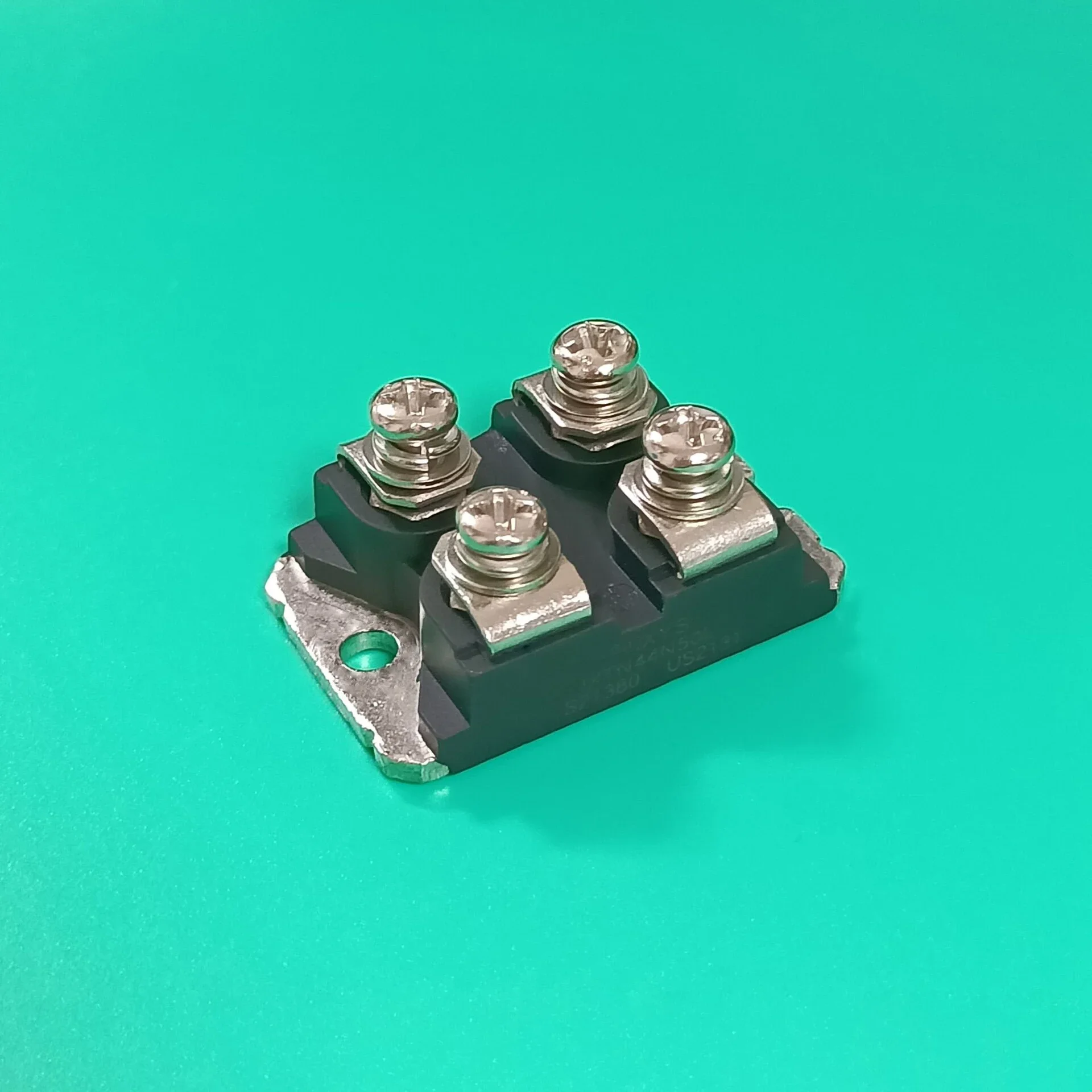 IXTN44N50L SOT227 IXTN44N50 L Discrete Semiconductor Modules 44A 500V IXTN44N 50L IXTN44 N50L IXTN 44N50L IX TN44N50L